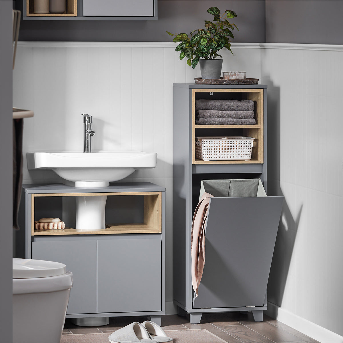 SoBuy BZR146-DG Meuble Bas de Salle de Bain, Meuble Demi-Colonne sur Pied, Placard WC Étroit avec 1 Panier à Linge