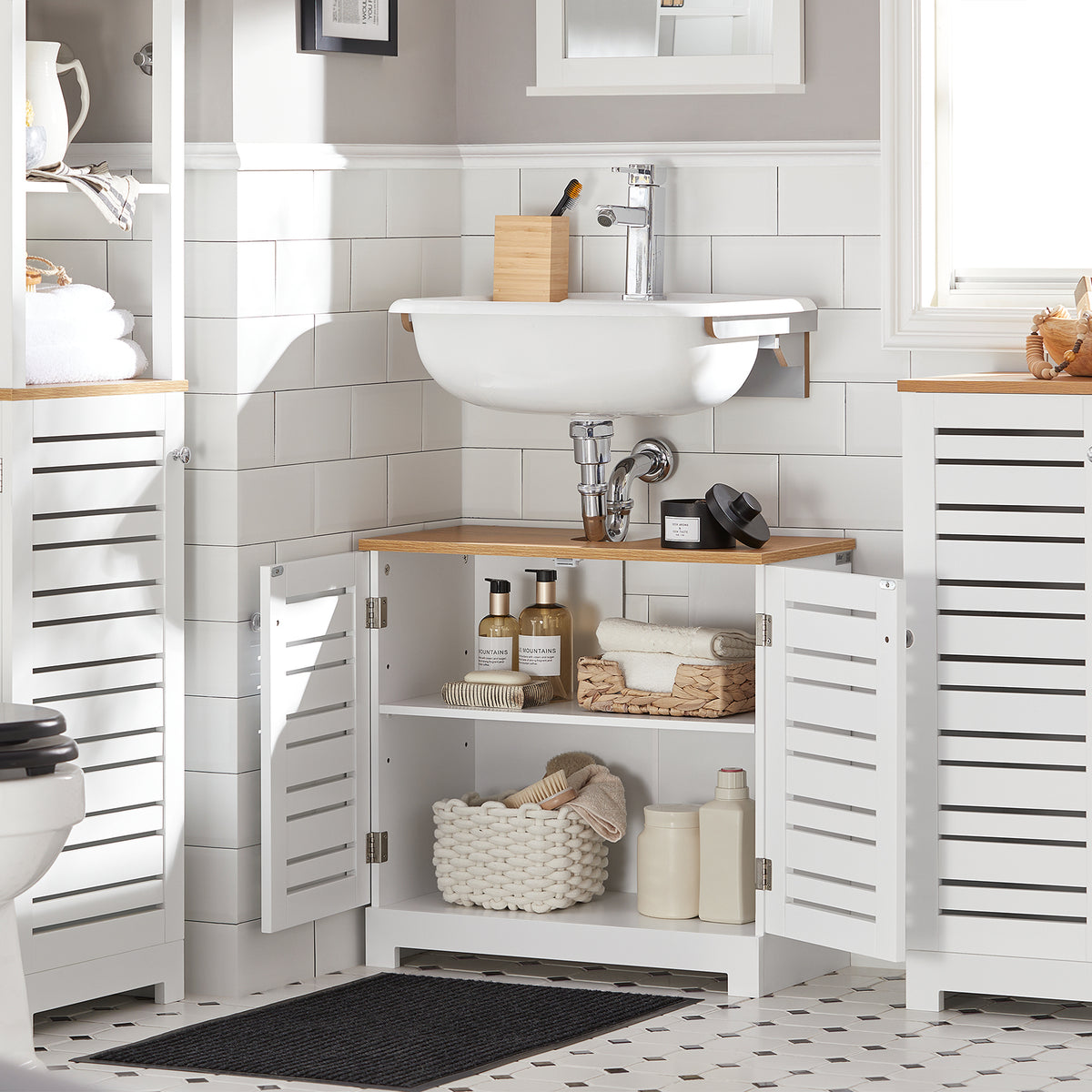 SoBuy BZR40-W Meuble Sous-Lavabo Meuble Sous-Vasque à 2 étages et 2 Portes Meuble de Rangement de Salle de Bain
