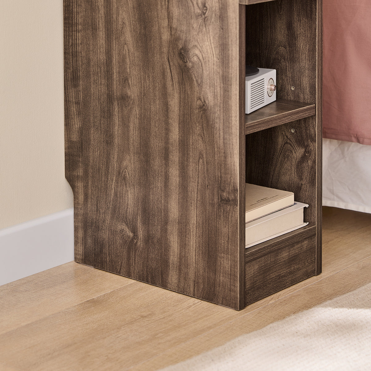 SoBuy FBT111-SN Table de Chevet Slim avec Tiroir et Étagère Réglable – L20×P35×H60 cm, Charge 25 kg, Découpe pour Plinthe, Marron