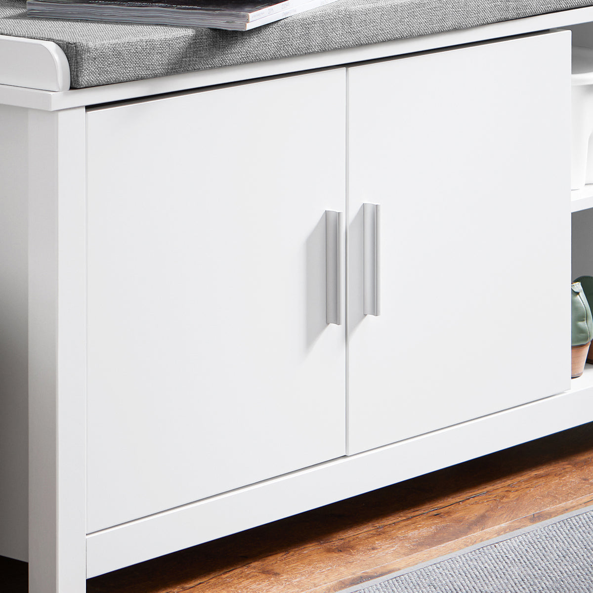 SoBuy FSR168-W Banc à Chaussures Banc de Rangement Meuble d'Entrée Meuble à Chaussures, 2 Portes Coussin Rembourré