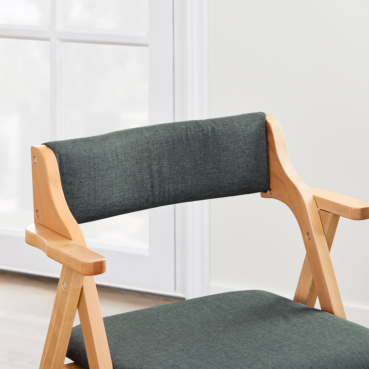 SoBuy FST98-SGx2 Lot de 2 Chaises Pliantes en Bois de Hêtre avec Coussin Déhoussable, Charge 150 kg – Chaises Salle à Manger, Cuisine et Salon, Gris Foncé