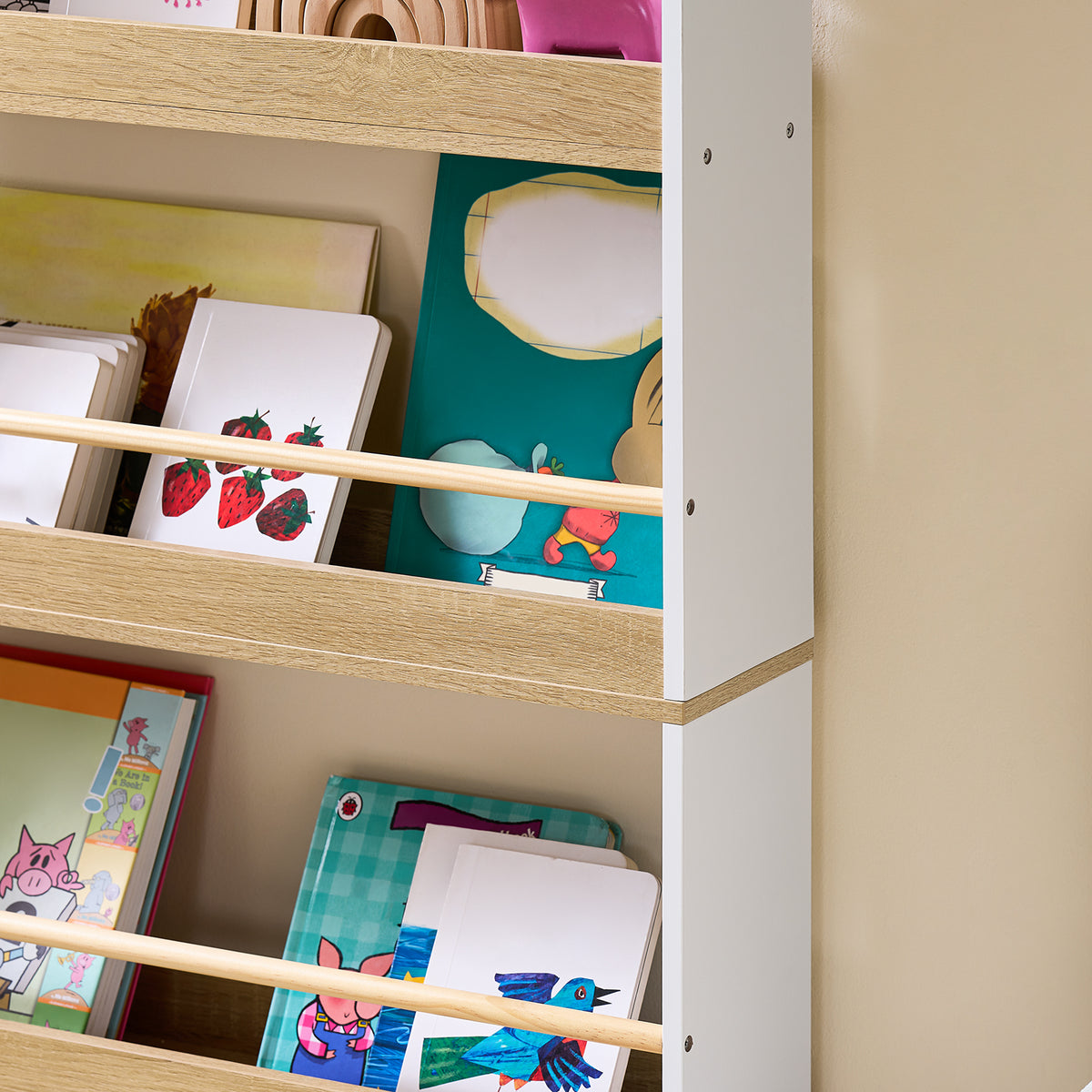 SoBuy KMB121-WN Bibliotheque Enfant Étagère Livre Enfant 4 Niveaux Meuble Rangement Jouet Bibliothèque Meuble de Rangement Etagere Chambre Blanc-Naturel 60x15x130.5 cm