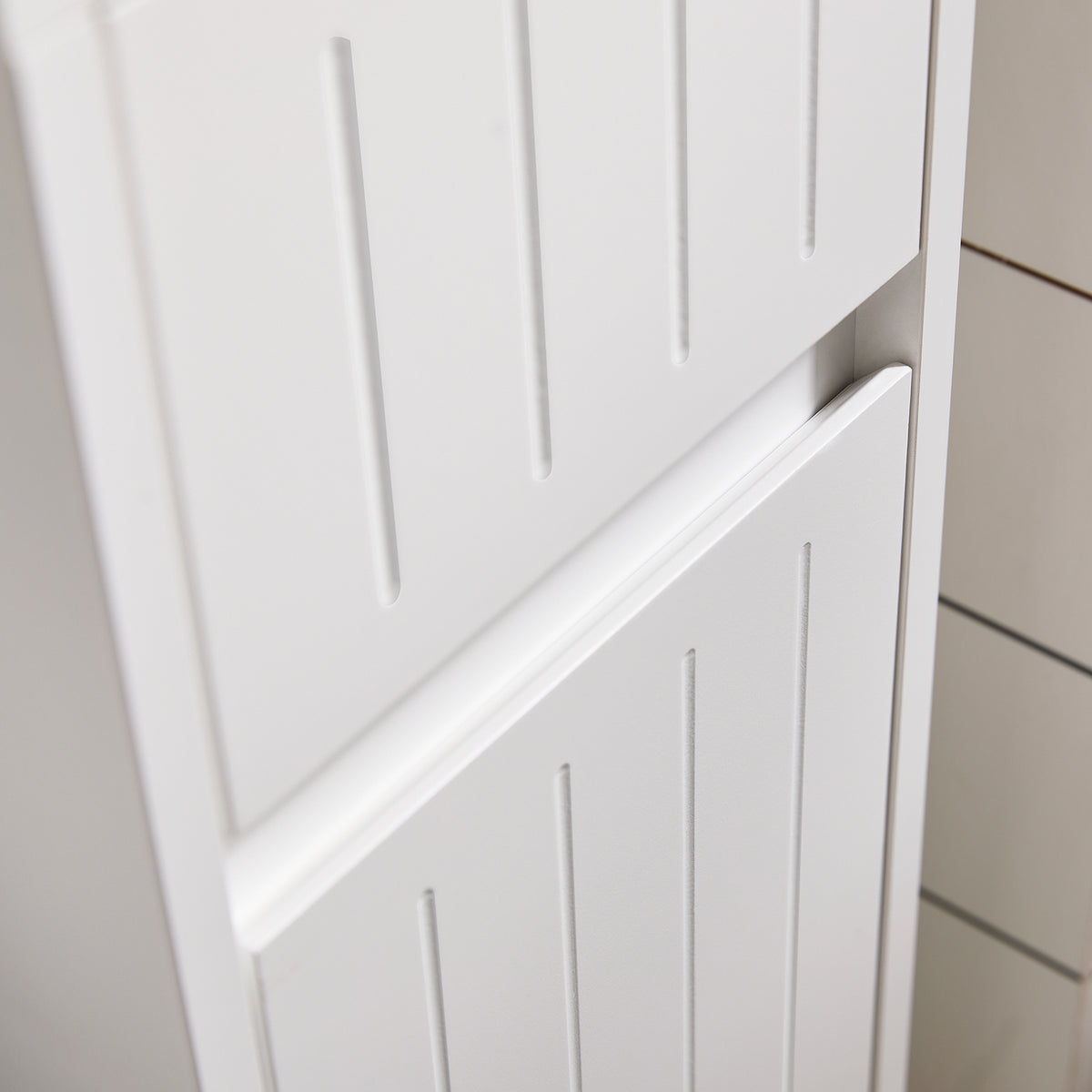 SoBuy BZR160-W Colonne Salle de Bain 20x180x20 cm, Petit Meuble Rangement WC, Meuble Salle de Bain avec Portes, Tiroir, Étagères, Armoire Haute Gain de Place