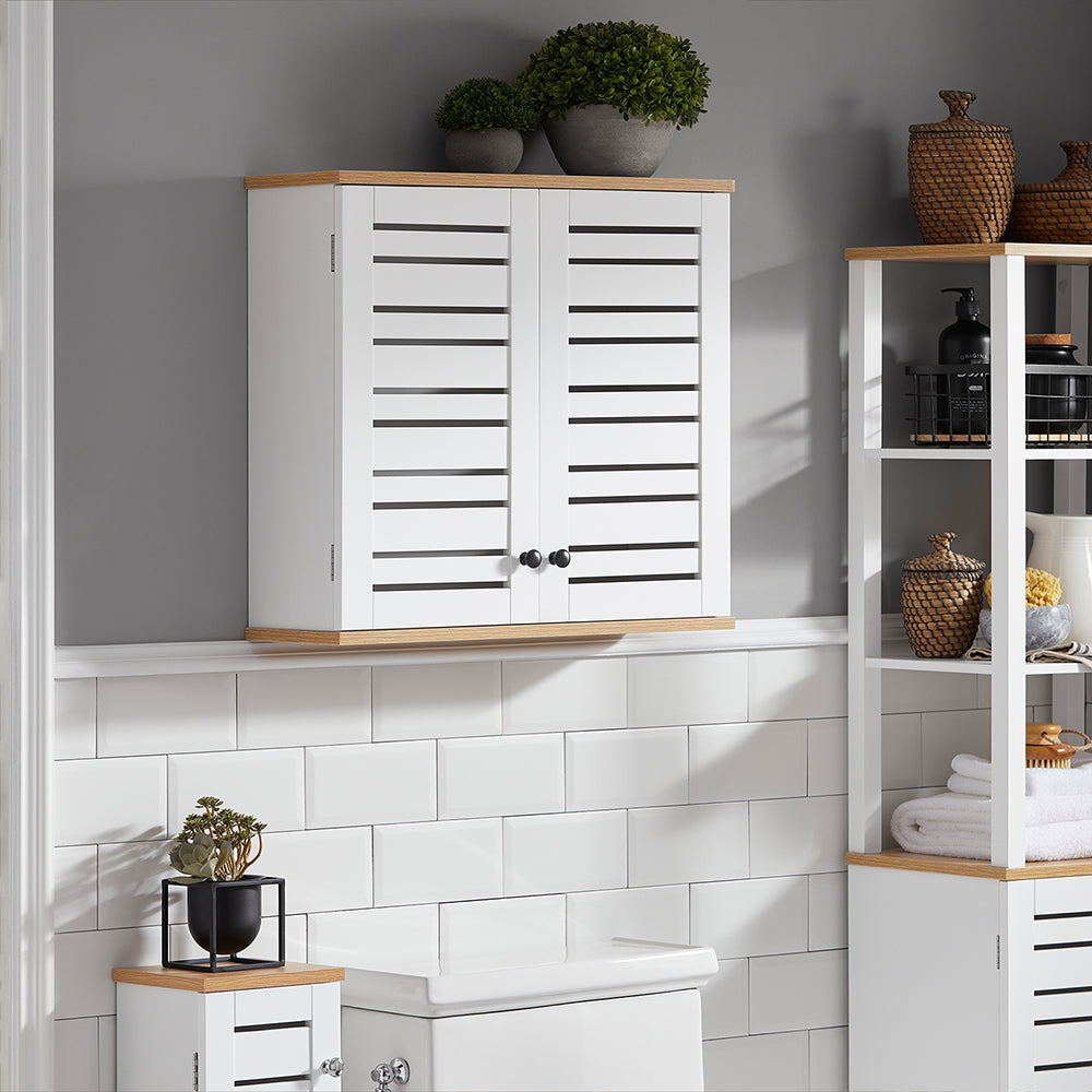 SoBuy BZR42-W Armoire Murale Salle de Bain avec Portes Persiennes et Étagères Réglables – 60×56×19 cm – Blanc
