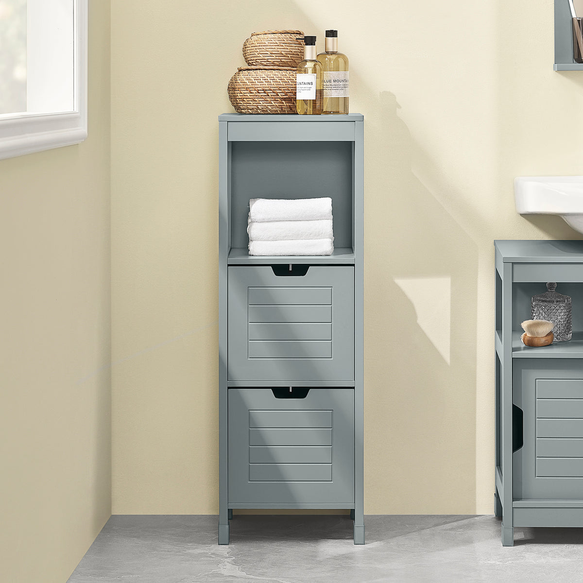 sebuyfr.comG127-SG Colonne Salle de Bain avec 2 Paniers, Format Compact, Design Moderne, pour Salle de Bain et WC, Rangement Optimisé – L30×P30×H89 cm, Bois, Gris