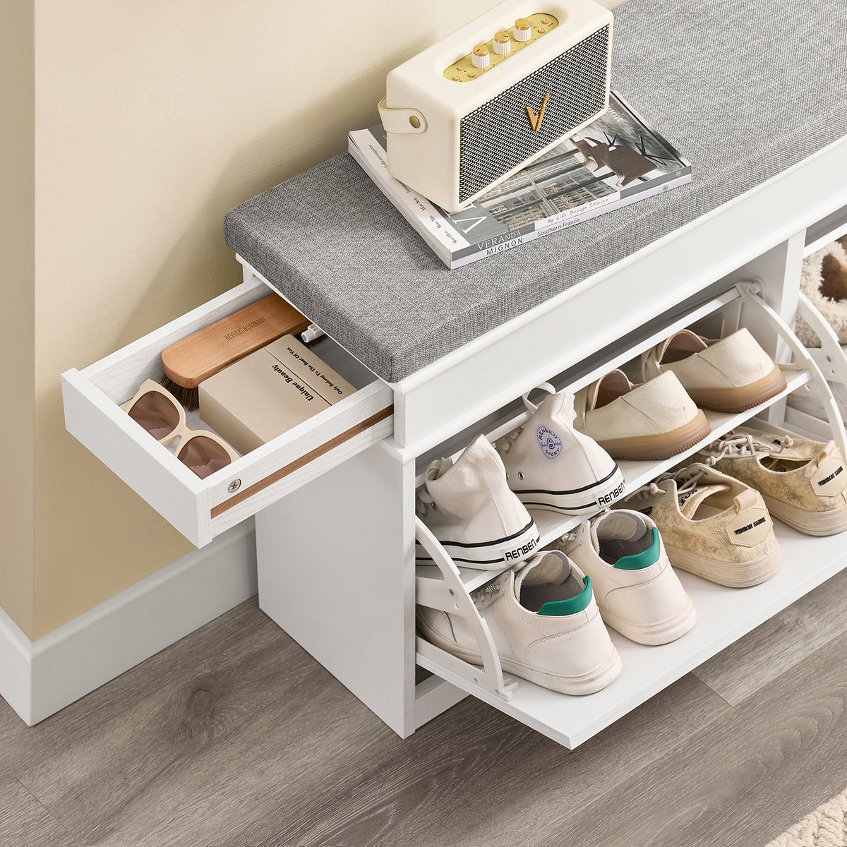 SoBuy FSR64-WG + FSR78-WG – Ensemble Meubles à Chaussures Entrée, Banc à Chaussures avec Coussin + Meuble à Chaussures 2 Abattants, Gain de Place, Rangement 16 Paires, Effet Bois Vieilli Blanc