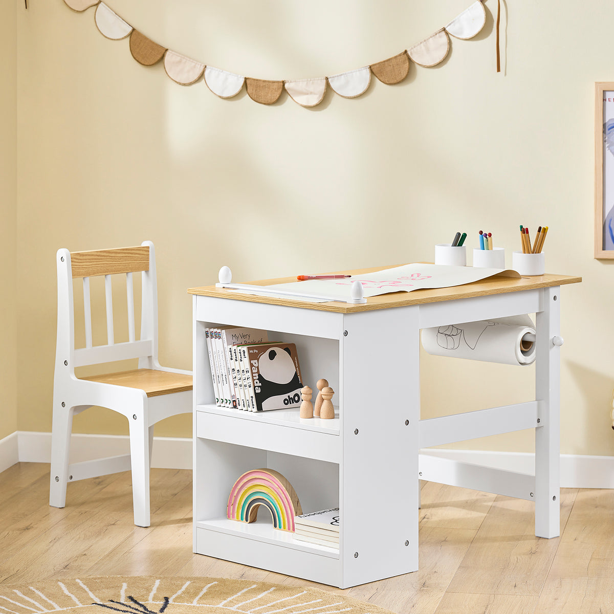 SoBuy KMB60-WN Ensemble Table et Chaise Enfant avec 2 Étagères, Porte-Rouleau et 3 Emplacements Stylos – L80×P50×H66 cm, MDF E1 + Pin, Blanc et Naturel